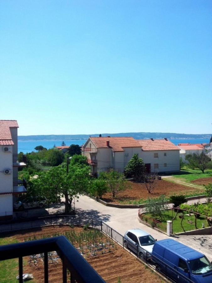 Apartment Maria - Comfortable Kastela Exterior photo